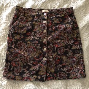Corduroy button up skirt!